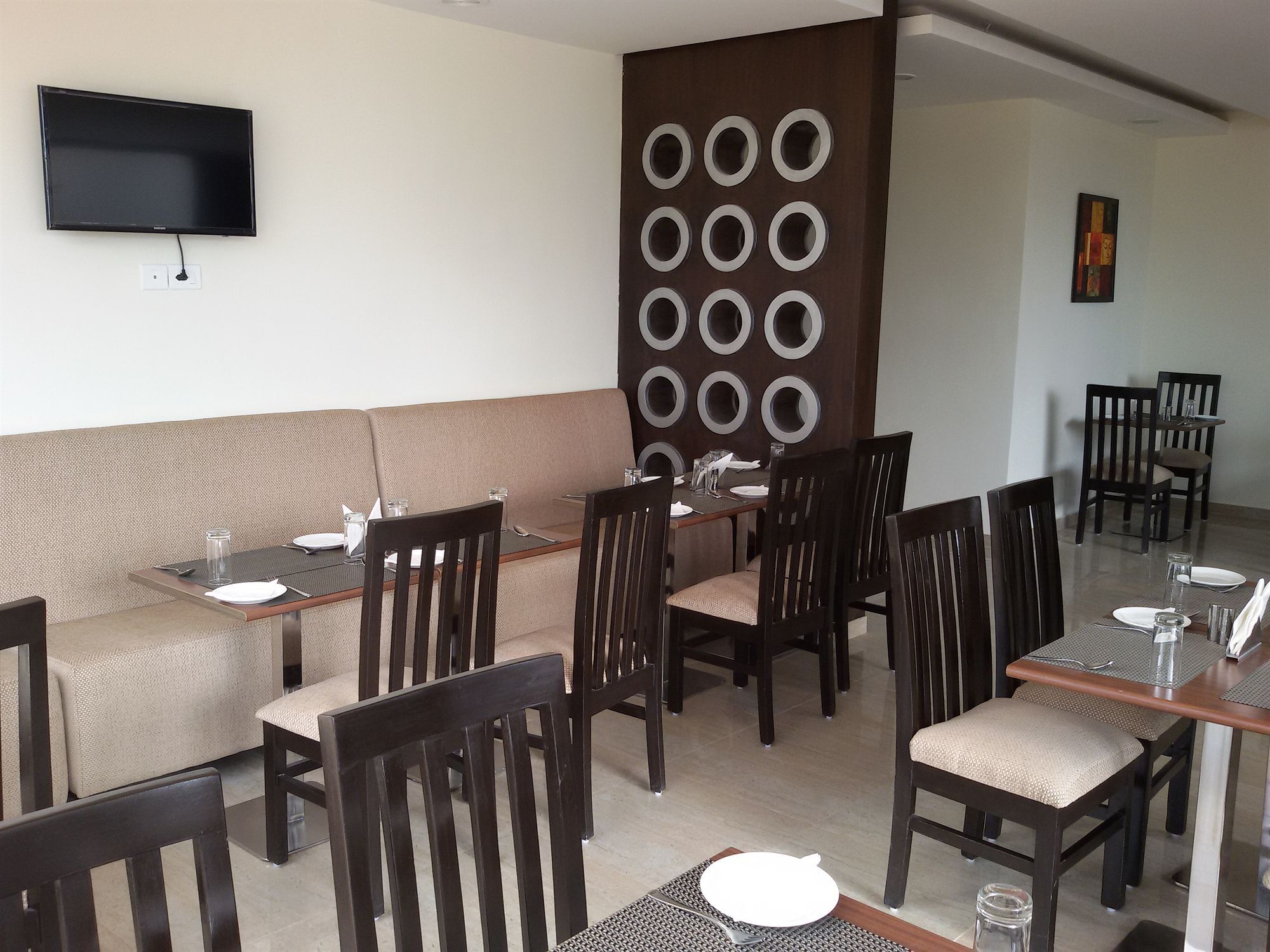 Starlit Suites Bangalore Kammasandra Ngoại thất bức ảnh