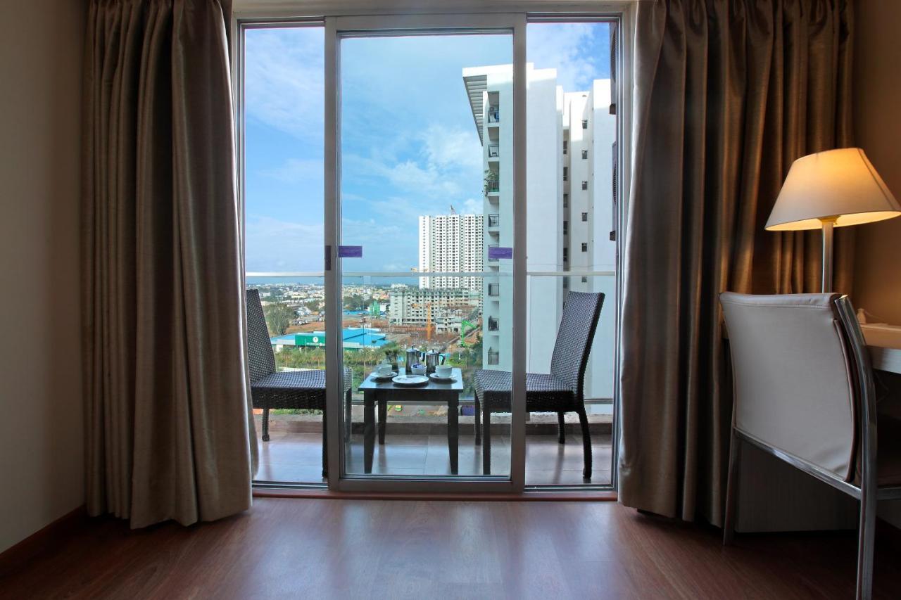 Starlit Suites Bangalore Kammasandra Ngoại thất bức ảnh
