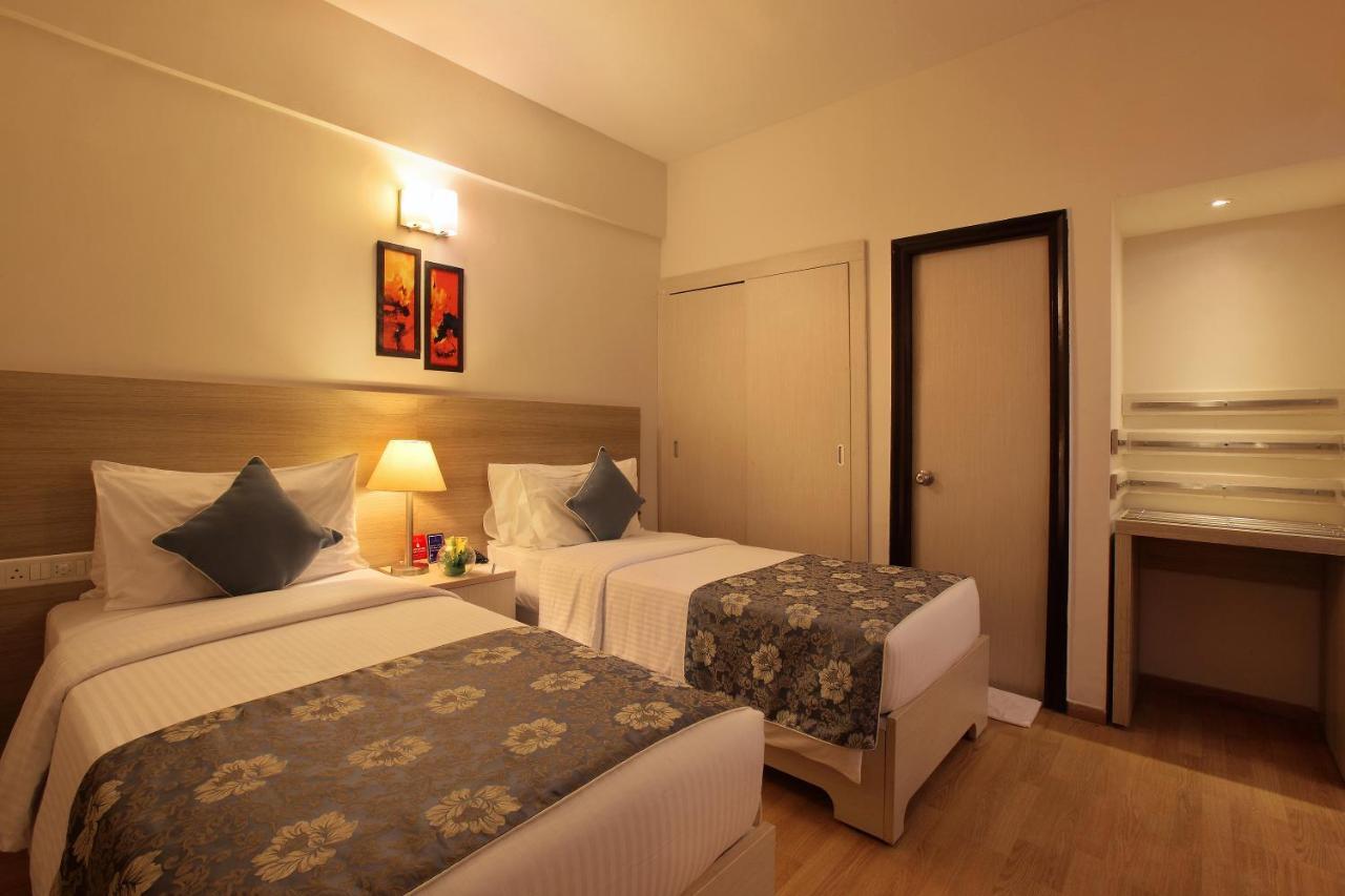 Starlit Suites Bangalore Kammasandra Ngoại thất bức ảnh